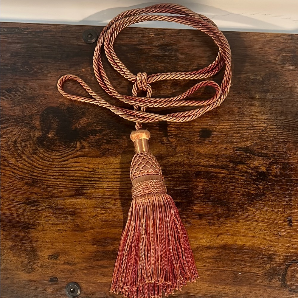 Multi color red/light brown single tassel 26inches